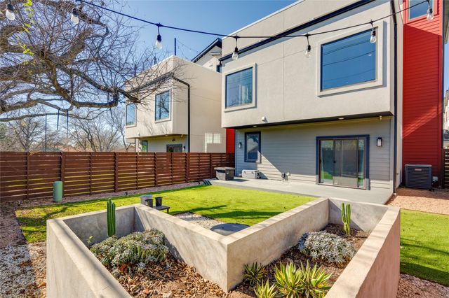 1417 Kramer LN 13, Austin, TX 78758