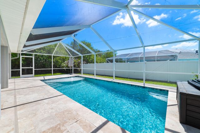 416 SE Jupiter Terrace, Port St. Lucie, Port St Lucie, FL 34983