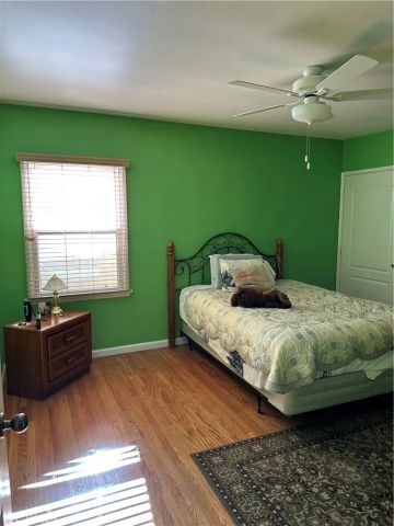 743 N Sparks, Burbank, CA 91506