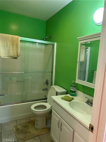 743 N Sparks, Burbank, CA 91506