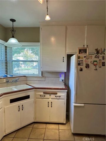 743 N Sparks, Burbank, CA 91506