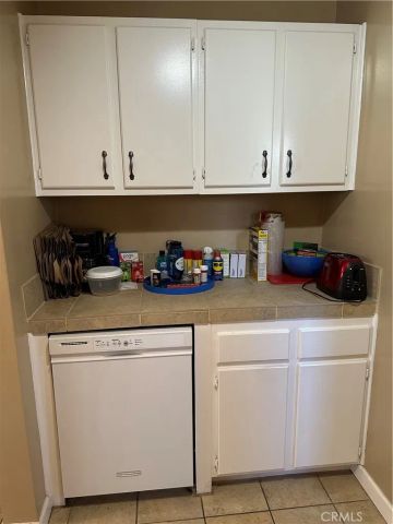 743 N Sparks, Burbank, CA 91506