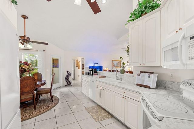 20220 MELVILLE STREET, Orlando, FL 32833