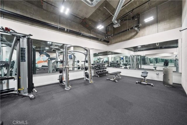 709 E Walnut Street 215, Pasadena, CA 91101
