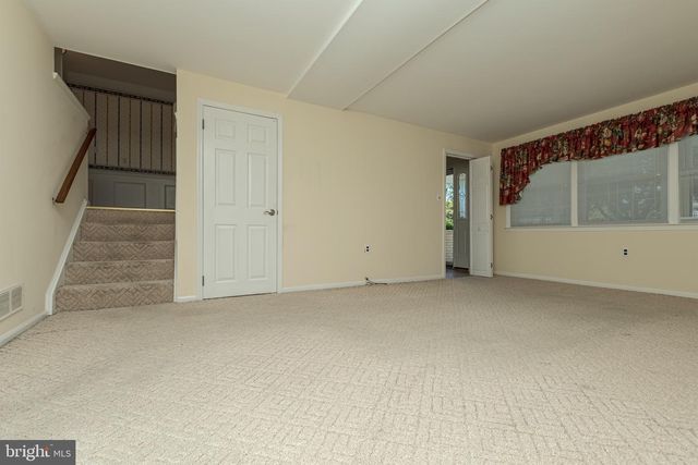 116 AUTUMN HORSESHOE, Newark, DE 19702