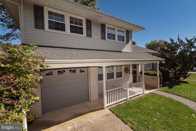 116 AUTUMN HORSESHOE, Newark, DE 19702