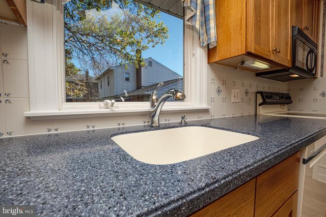 116 AUTUMN HORSESHOE, Newark, DE 19702