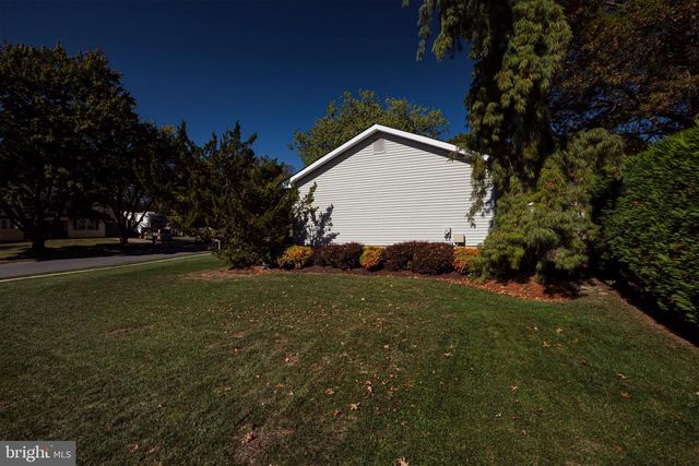 116 AUTUMN HORSESHOE, Newark, DE 19702
