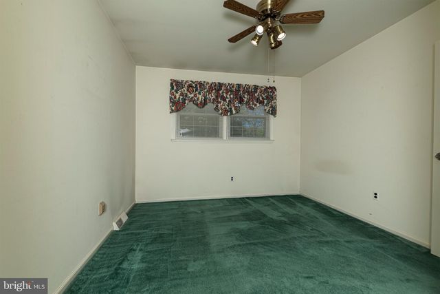116 AUTUMN HORSESHOE, Newark, DE 19702