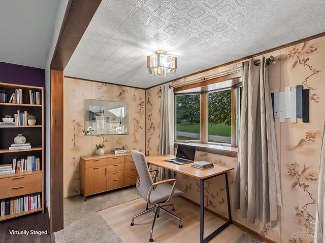 3243 Windmill Drive, Beavercreek, OH 45432