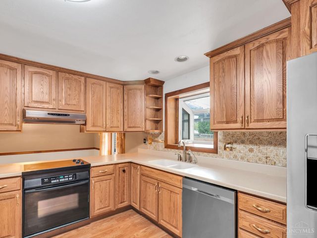 3243 Windmill Drive, Beavercreek, OH 45432
