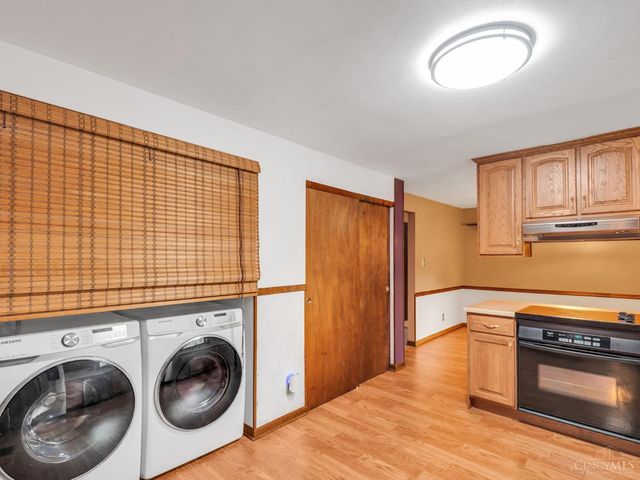 3243 Windmill Drive, Beavercreek, OH 45432