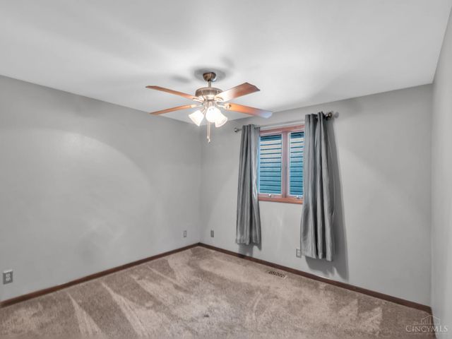 3243 Windmill Drive, Beavercreek, OH 45432