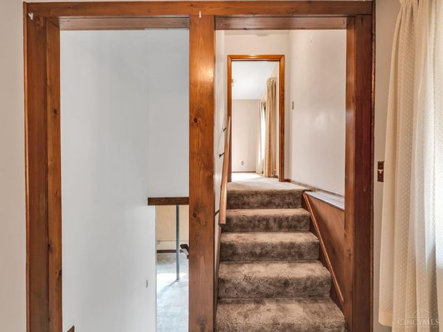 3243 Windmill Drive, Beavercreek, OH 45432