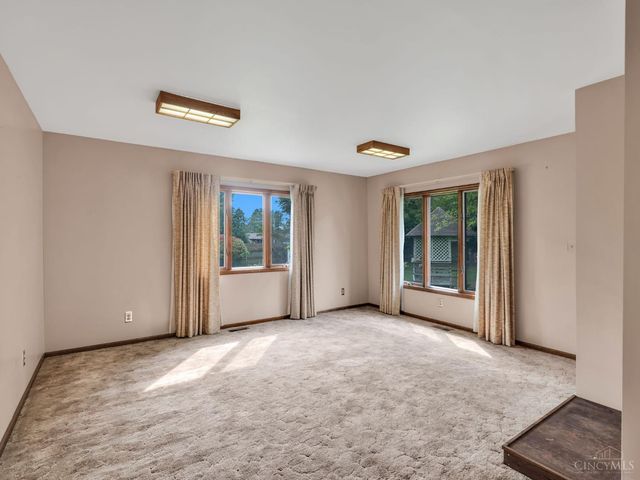 3243 Windmill Drive, Beavercreek, OH 45432