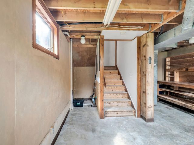 3243 Windmill Drive, Beavercreek, OH 45432