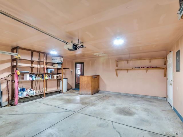 3243 Windmill Drive, Beavercreek, OH 45432