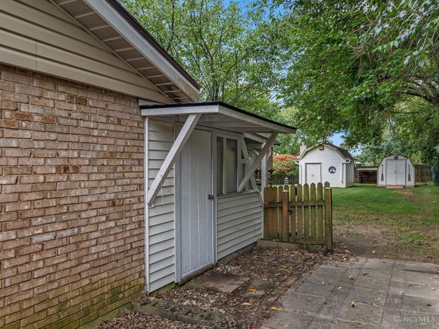 3243 Windmill Drive, Beavercreek, OH 45432