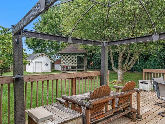 3243 Windmill Drive, Beavercreek, OH 45432