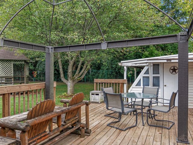 3243 Windmill Drive, Beavercreek, OH 45432