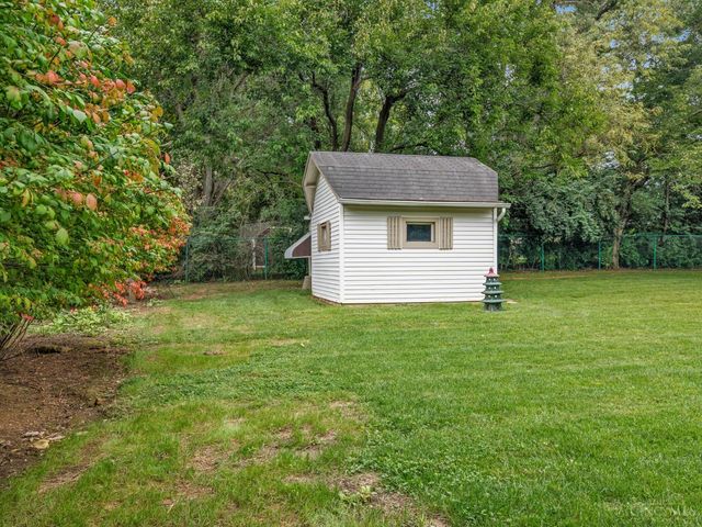 3243 Windmill Drive, Beavercreek, OH 45432