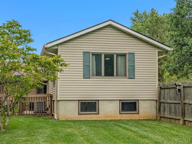 3243 Windmill Drive, Beavercreek, OH 45432