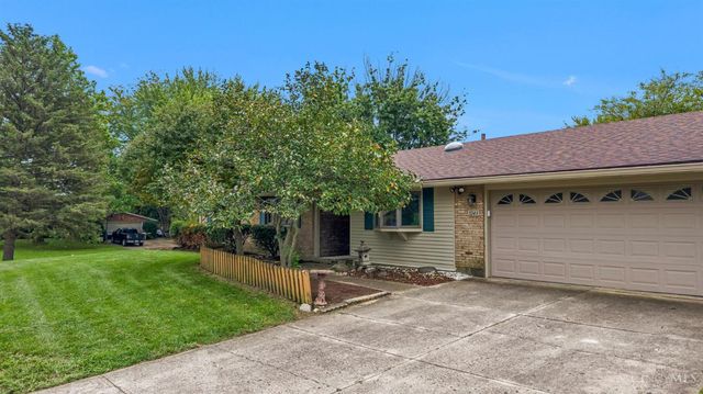 3243 Windmill Drive, Beavercreek, OH 45432
