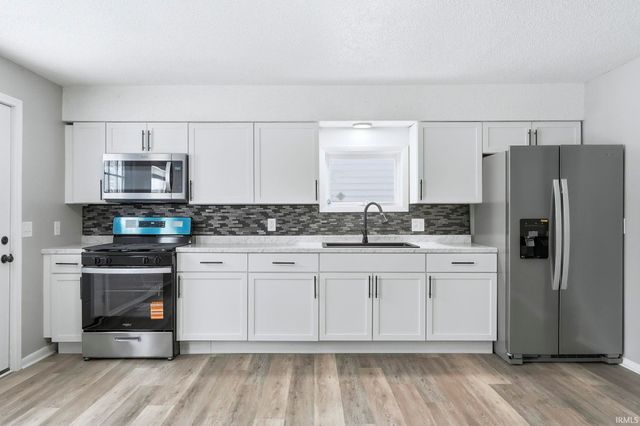 1429 E Lewis Street, Fort Wayne, IN 46803