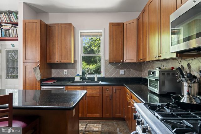 1210 S 45TH ST, Philadelphia, PA 19104