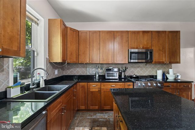 1210 S 45TH ST, Philadelphia, PA 19104