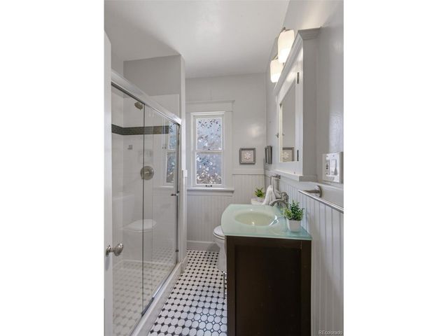4660 E 16th Ave, Denver, CO 80220