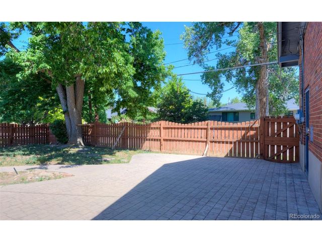 4660 E 16th Ave, Denver, CO 80220