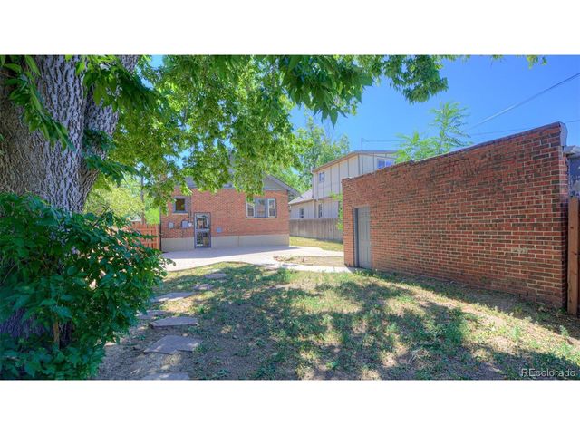 4660 E 16th Ave, Denver, CO 80220