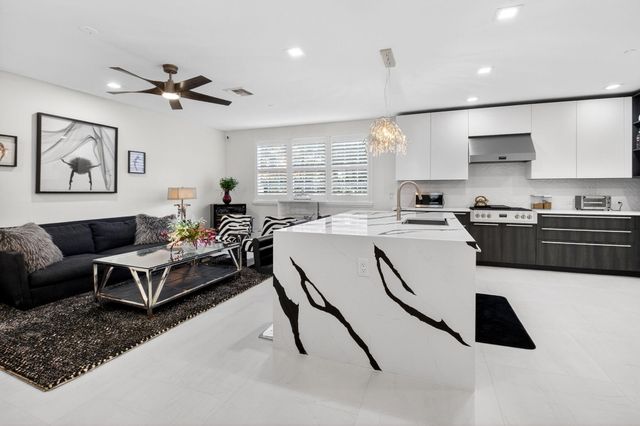 5530 NE Trieste Terrace, Boca Raton, FL 33487