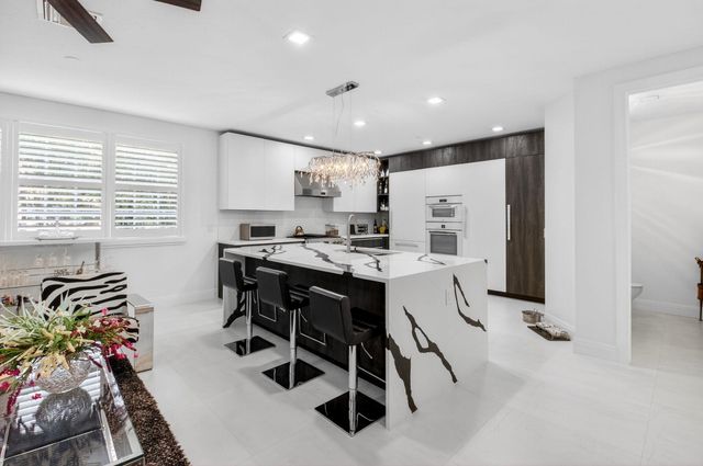 5530 NE Trieste Terrace, Boca Raton, FL 33487