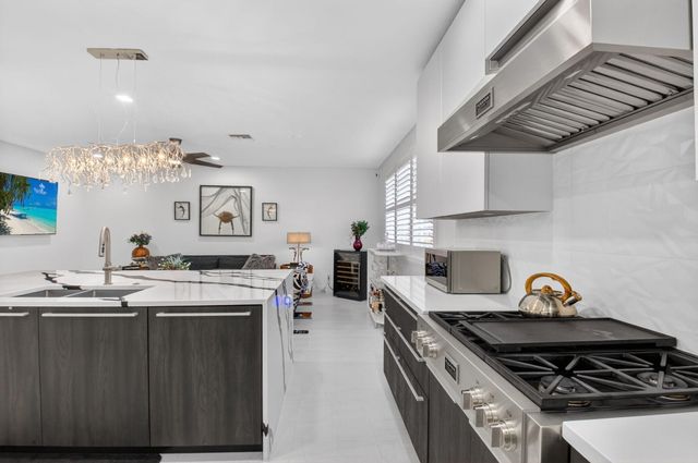 5530 NE Trieste Terrace, Boca Raton, FL 33487