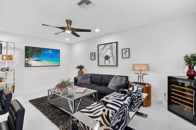 5530 NE Trieste Terrace, Boca Raton, FL 33487