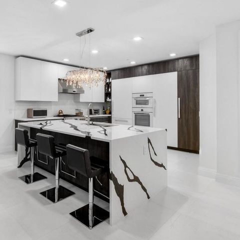 5530 NE Trieste Terrace, Boca Raton, FL 33487