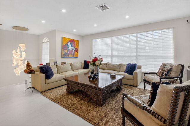 5530 NE Trieste Terrace, Boca Raton, FL 33487