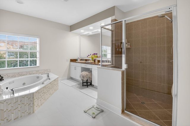 5530 NE Trieste Terrace, Boca Raton, FL 33487