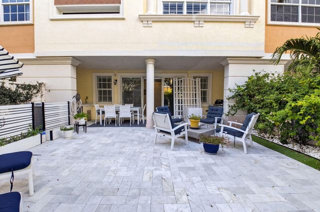 5530 NE Trieste Terrace, Boca Raton, FL 33487