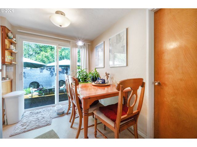 2190 PIERCE St, Eugene, OR 97405