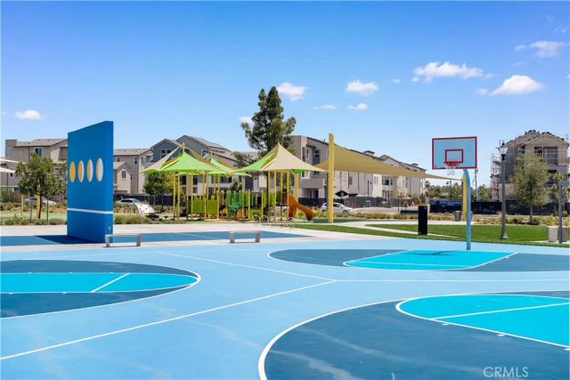 153 Fixie, Irvine, CA 92618