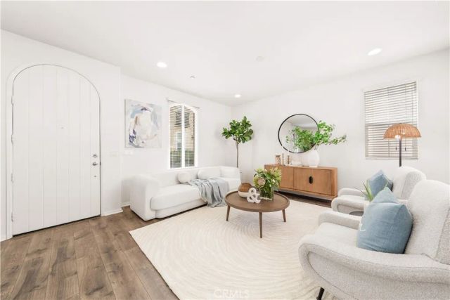 153 Fixie, Irvine, CA 92618