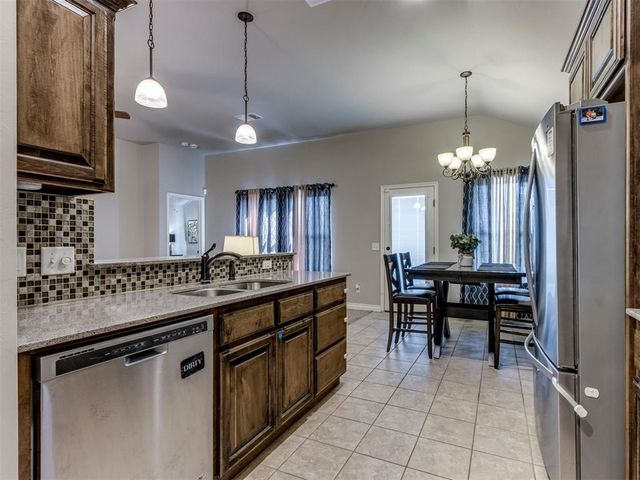 2612 NW 183rd Street, Edmond, OK 73012