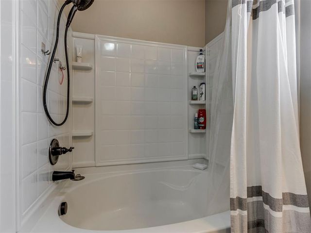 2612 NW 183rd Street, Edmond, OK 73012
