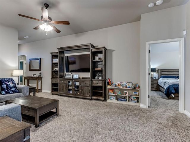 2612 NW 183rd Street, Edmond, OK 73012
