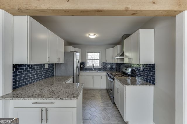 300 Forest Street, Buford, GA 30518