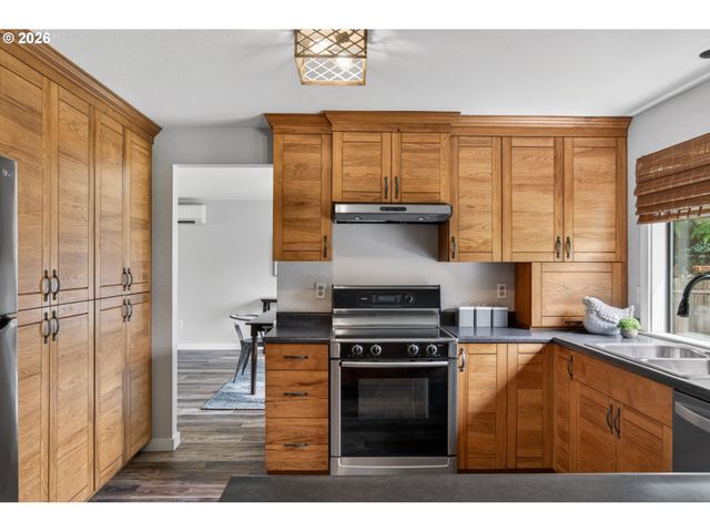 15209 Se SUNPARK Dr, Vancouver, WA 98683