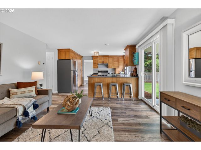 15209 Se SUNPARK Dr, Vancouver, WA 98683